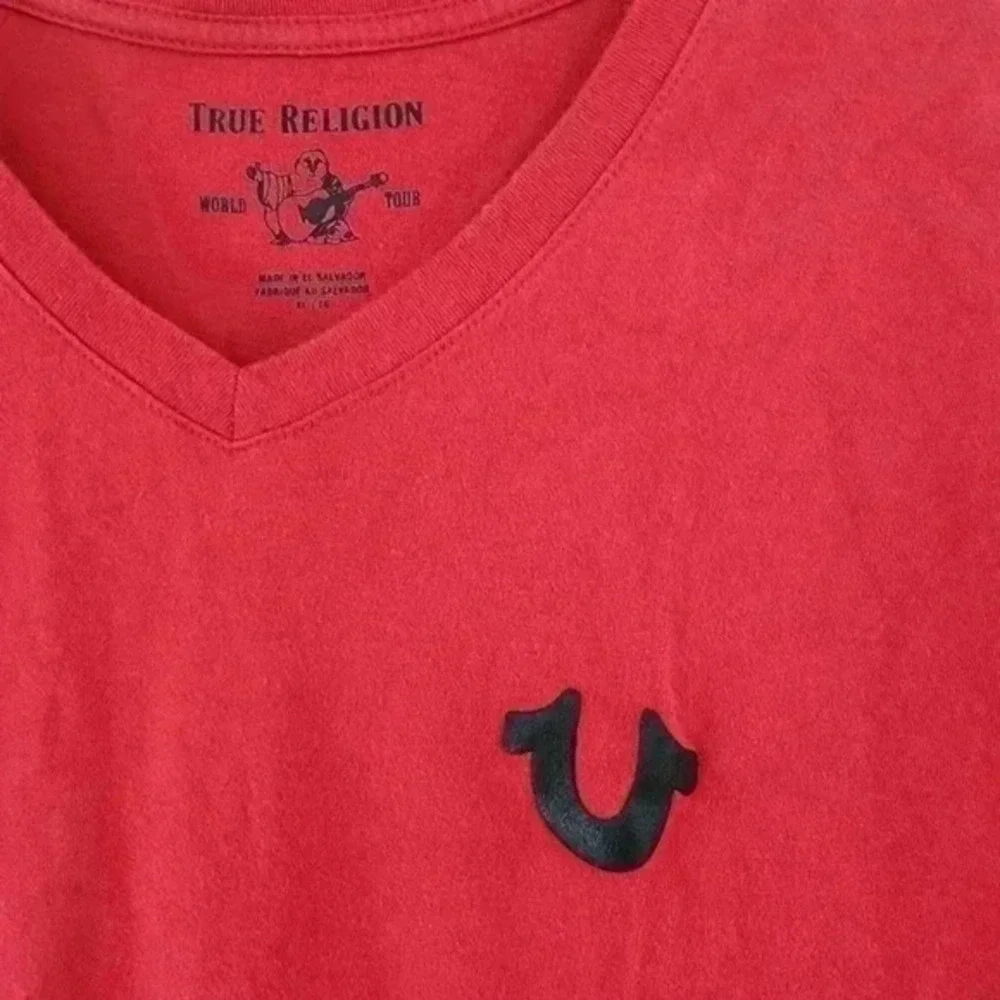 True Religion Men's‎ XL Red T Shirt